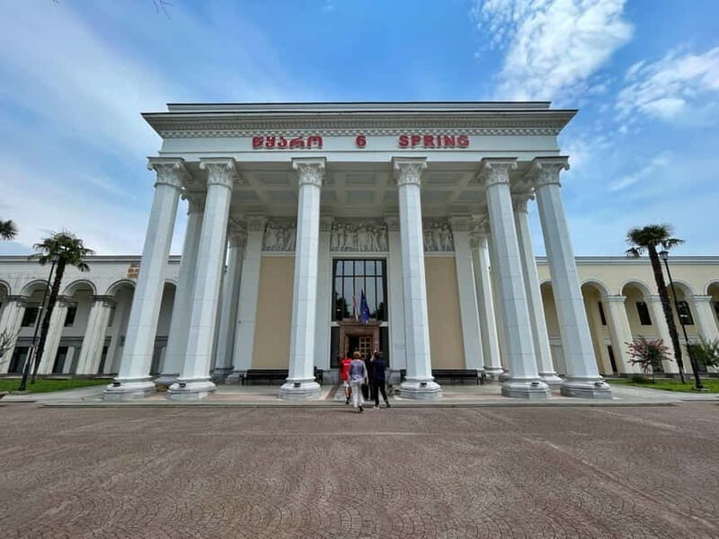 Group tour from Batumi to Kutaisi and Tskaltubo - Authentic Sights and Surprising Discoveries