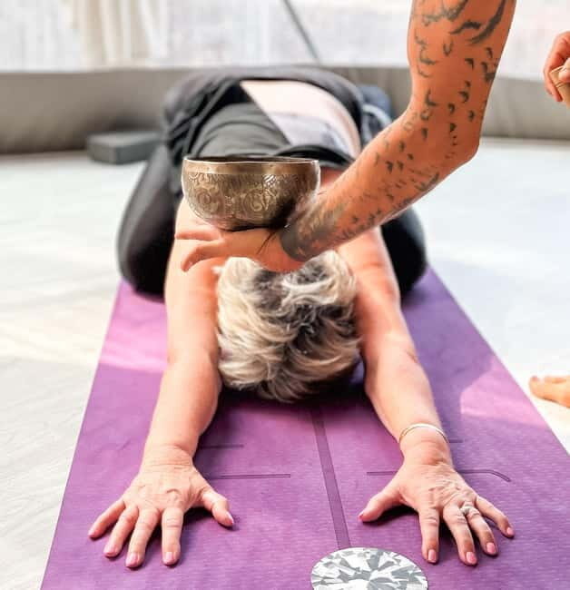 Guia: Albufeira Dome Vinyasa Yoga Classes with Lulushanti - What Makes This Yoga Class Stand Out