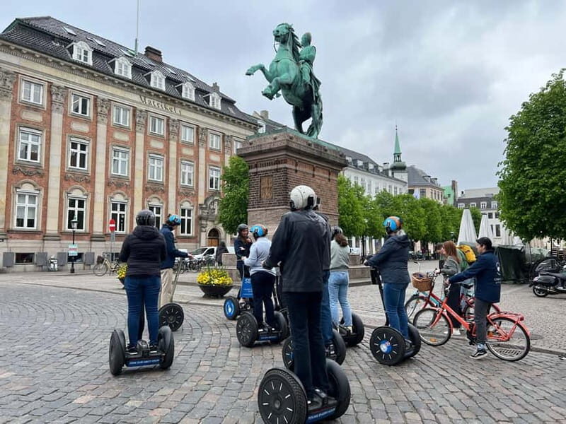 Guided SegwayTour of Copenhagen - 1 hour guided Tour - Analyzing the Value