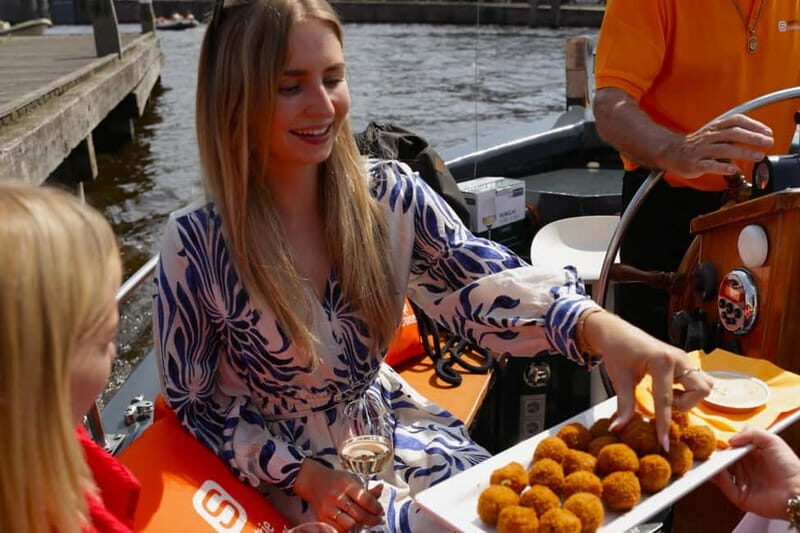Haarlem: Dutch Bitterballen and Drinks Cruise - Why This Tour Works Well