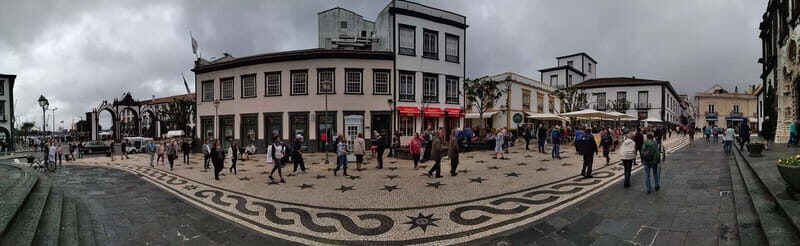 Half Day City Tour in Beautiful Ponta Delgada DE/EN/PT - FAQ  