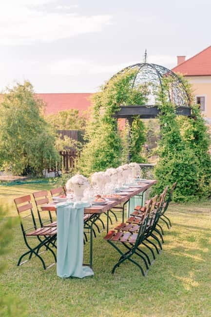Haller Castle: Romantic Getaway with Dinner - The Dining Experience: Gourmet Candlelit Dinner