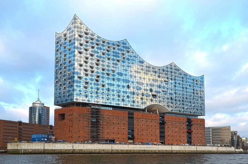 Hamburg: Guided Grand Harbor Sightseeing Cruise by Ship - Final Thoughts
