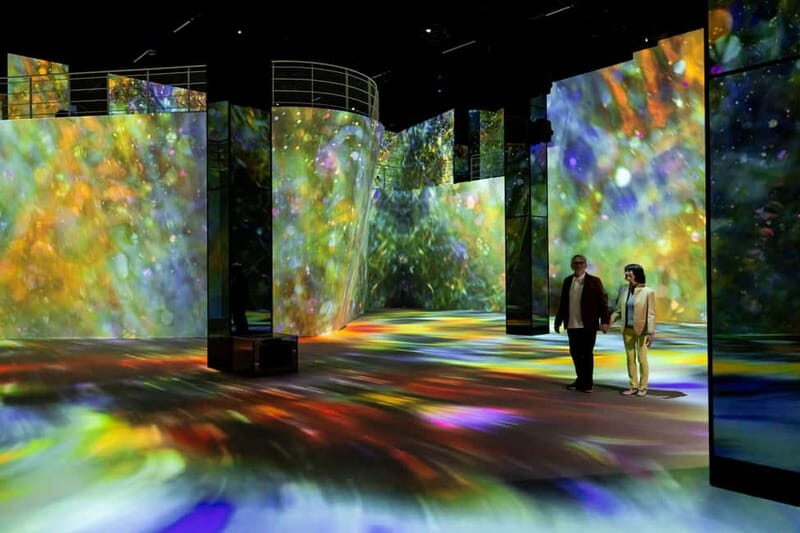 Hamburg: Port des Lumières Klimt & Hundertwasser Ticket - Practicalities & Tips for Visiting