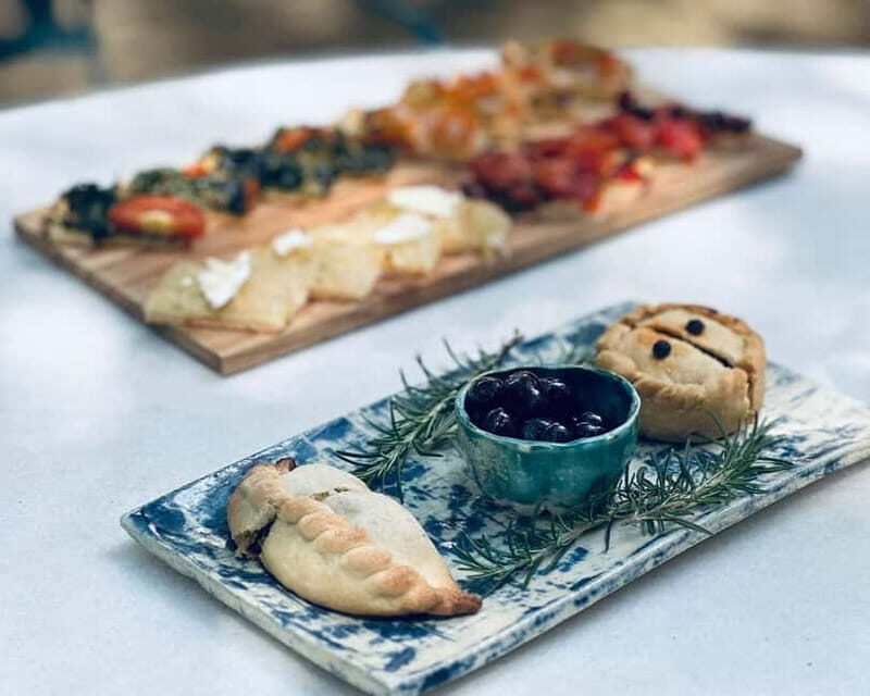 HISTORICAL BODEGA TOUR AND WINE TASTING - Tasting Mallorcan Delights 