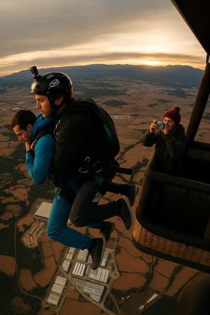 Hot Air Balloon Skydive Over BCN  Sunrise Jump + Transport - The Value of This Experience