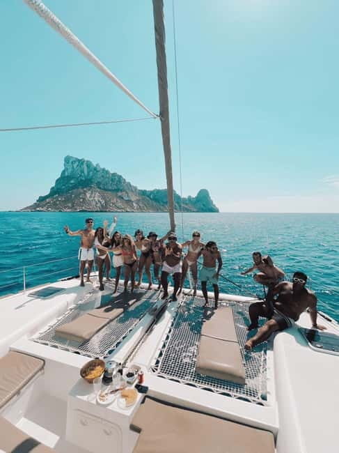 IBIZA: CATAMARAN CUEVAS CALA BASSA AND PLAYA CALA CONTE SUP PADDLE&SNORKEL - Who Would Love This Tour?
