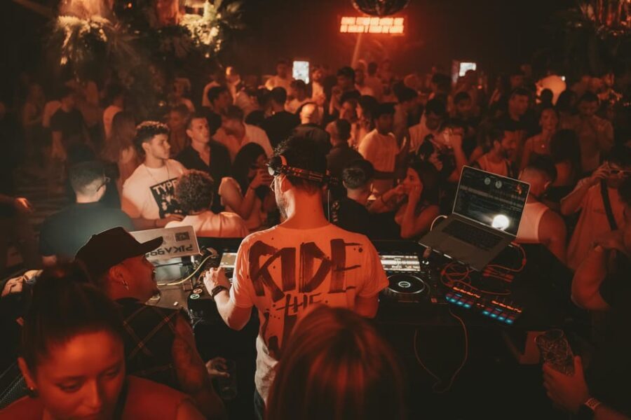 Ibiza: Reggaeton Party Entry Ticket - The Dance Floor and Atmosphere