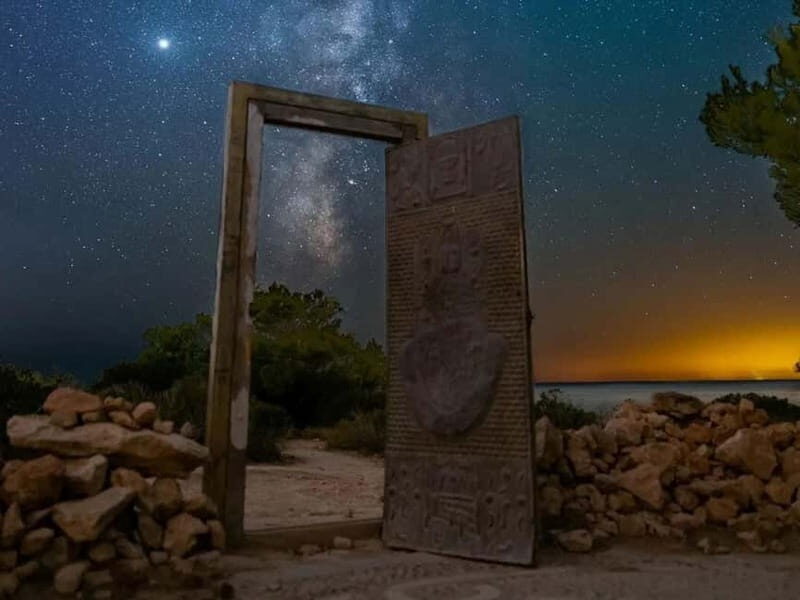 IBIZA : The "SECRET SPOTS" circuit - What Makes This Tour Stand Out?
