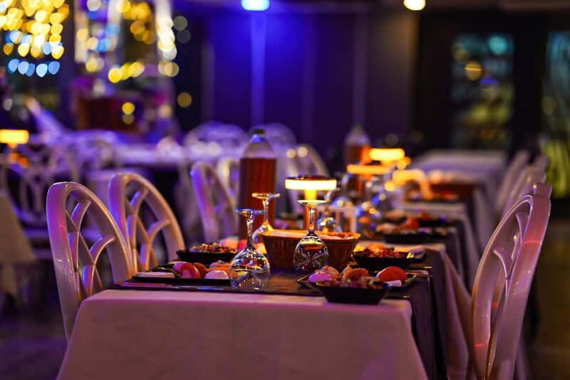 Istanbul: Bosphorus Cruise Dinner, Show & Alcoholic Drinks - Live Entertainment and Cultural Highlights