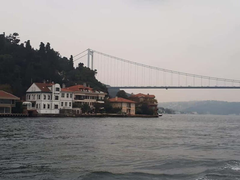 Istanbul: Bosphorus Tour With Whirling Dervish Show - Itinerary Breakdown