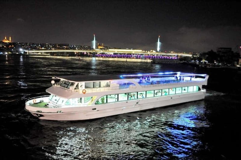 Istanbul: Golden Horn & Bosphorus Dinner and Show - Dining: Authentic Turkish Mezes and Main Courses