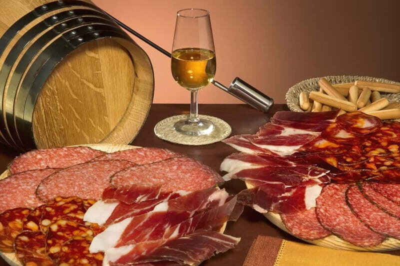 Jerez: City Tour, Flamenco Workshop with Artists and Lunch - Exploring the Itinerary: What to Expect