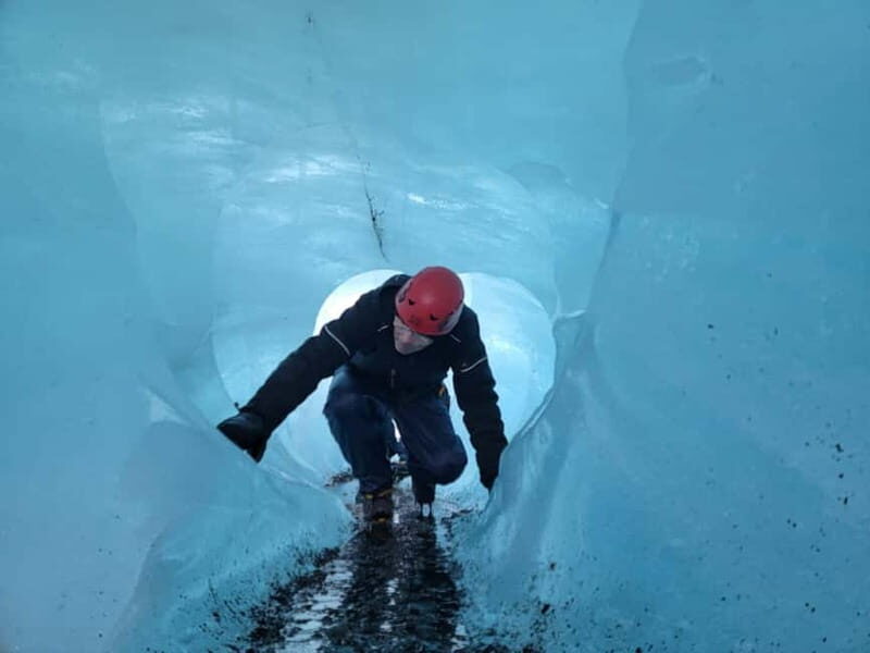 Jökulsárlón: Vatnajökull Glacier Ice Cave Tour by Super Jeep - How It Runs and Practical Details