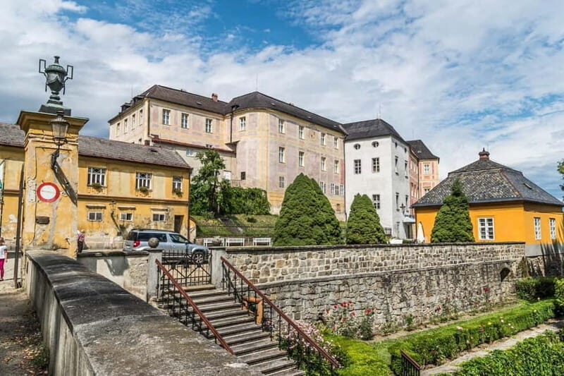 Kassel: Express Walk with a Local in 60 minutes - Who Will Love This Tour?
