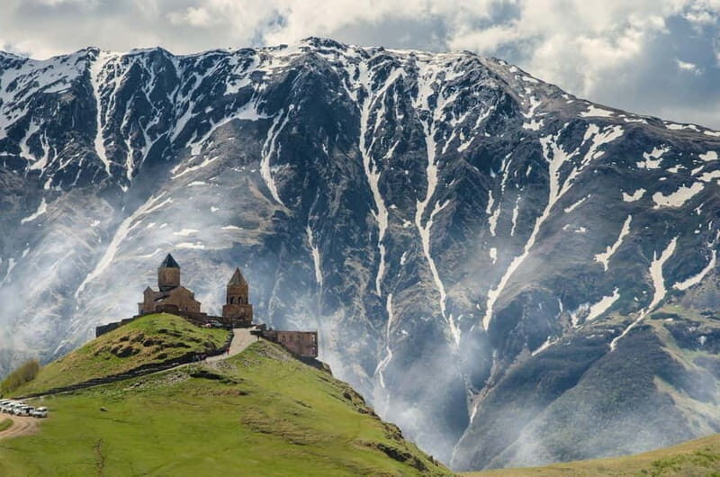 Kazbegi Tour with Fantastic Views of Caucasus Mountains - The Itinerary: A Detailed Look at the Day