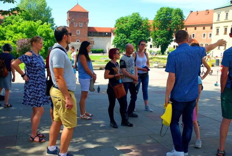 Krakow: Wawel Castle and Cathedral Guided Tour - Visiting Tips and Practicalities