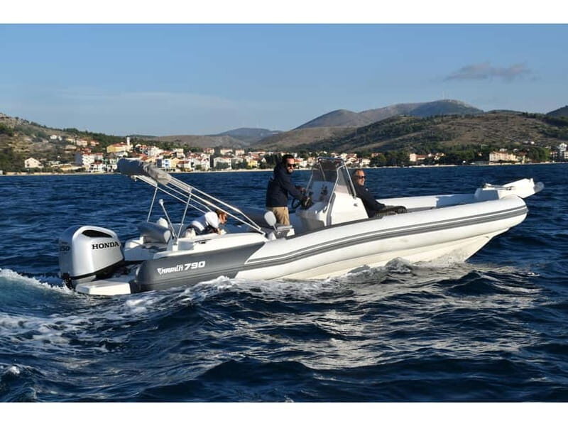 Krk/Dunat: Rent a boat Marlin 790 Dynamic 276468 KK - The Experience Provider
