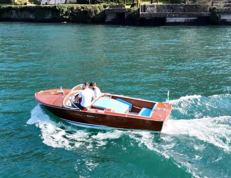 Lake Como: Private Vintage Boat Tour with Prosecco - What’s Included and How It Adds Value
