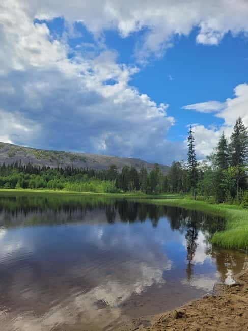 Lapland: Guided Hiking Tour in the Pristine Nature in Luosto - The Route and the Highlights of the Day