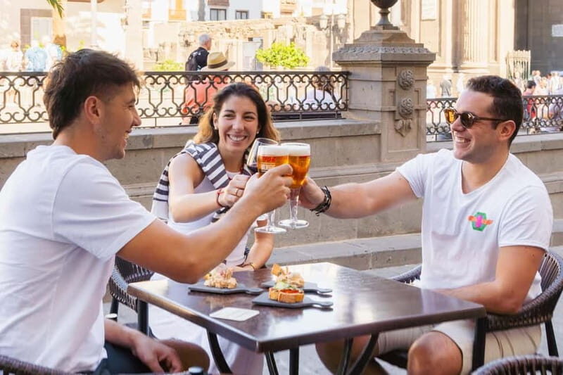Las Palmas: Gourmet Tapas and Wine Tour in the Old Town - Getting a Feel for the Experience