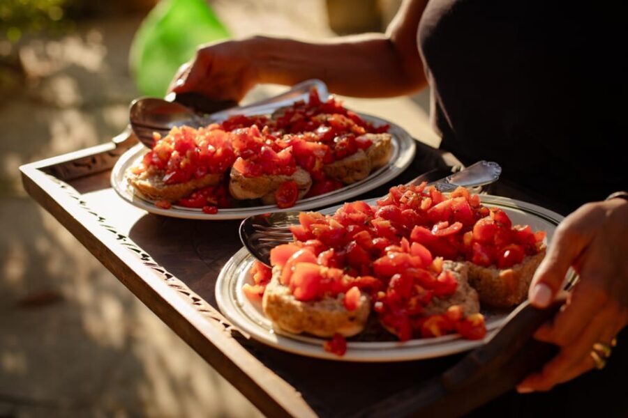 Lecce: Golden Vine Escape - Sunset Picnic & Wine Tasting - What Makes It Special?