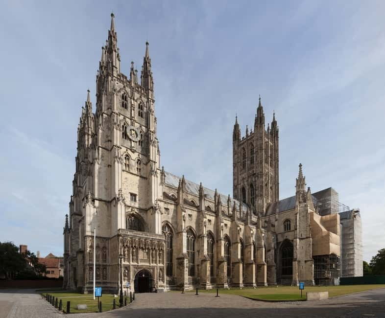 Leeds Castle, Canterbury, Dover, Greenwich Boat Ride & Snack - The Value of the Tour