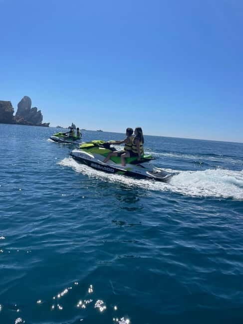 L'ESTARTIT: 30' JET SKI TOUR OF THE MEDES ISLANDS - The Experience: From Speed to Scenic Views