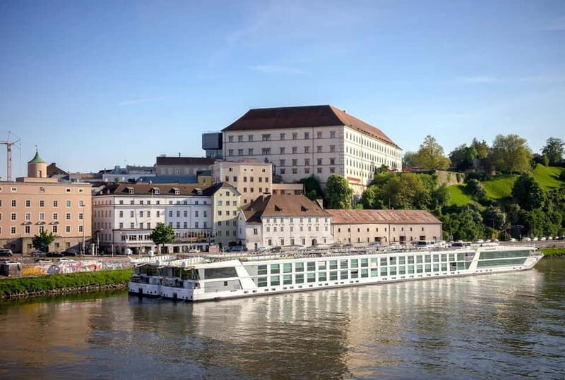 Linz private guided city tour - What to Expect from the Tour
