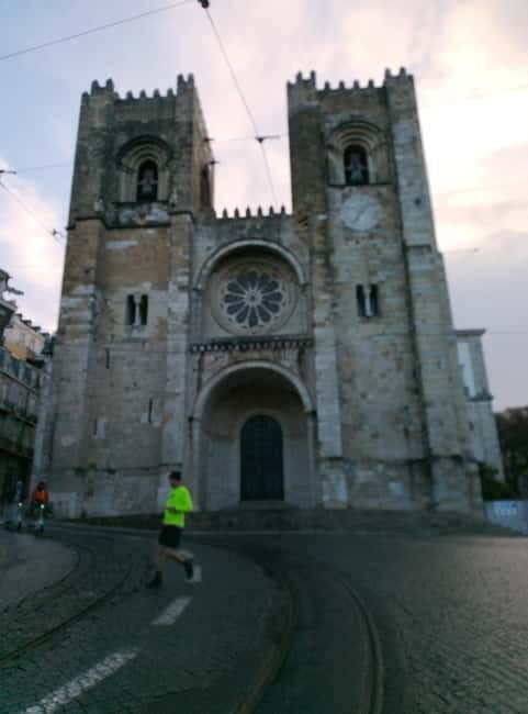 Lisbon: Early Morning Running Tour with Breakfast - The Route and Its Highlights