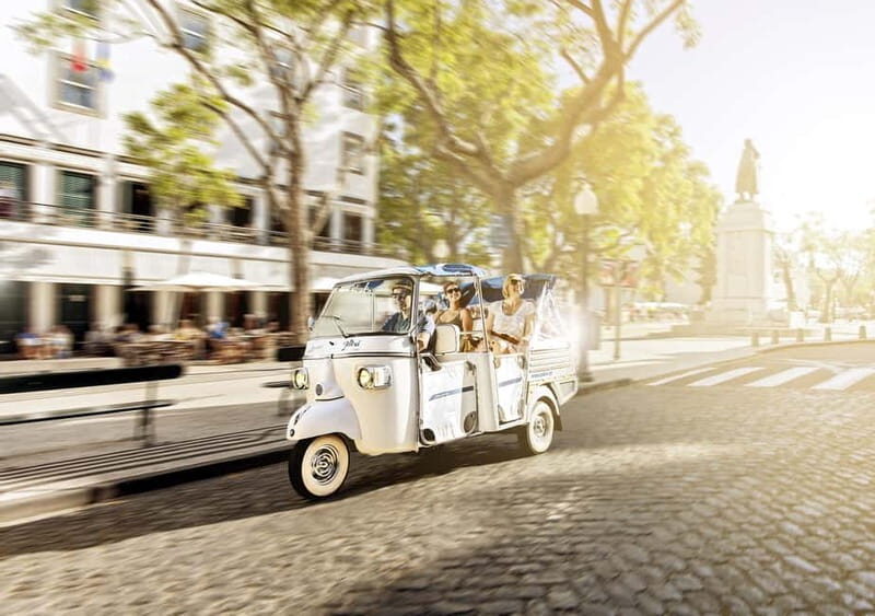 Lisbon: From East to West Private Tour in a Tuk Tuk - Breakdown of the Itinerary
