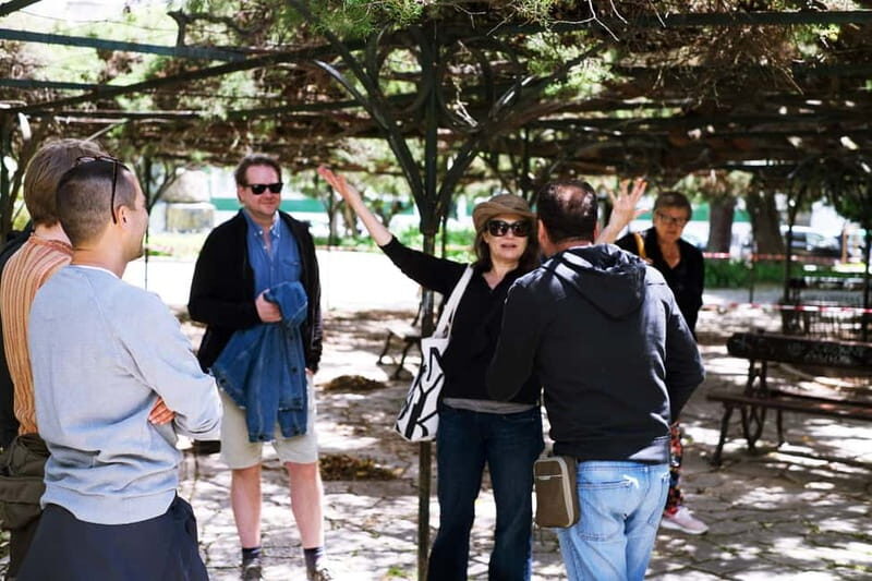 Lisbon: Off the beaten path Downtown Walk with a Local - A Deep Dive into the Experience