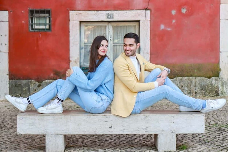 Lisbon: Pro Photoshoot in Alfama, the oldest neighborhood - The Sum Up