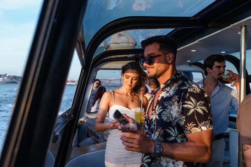 Lisbon: Sangria Vibes & DJ Cruise- Open bar on a Luxury Boat - The Music and Mood  