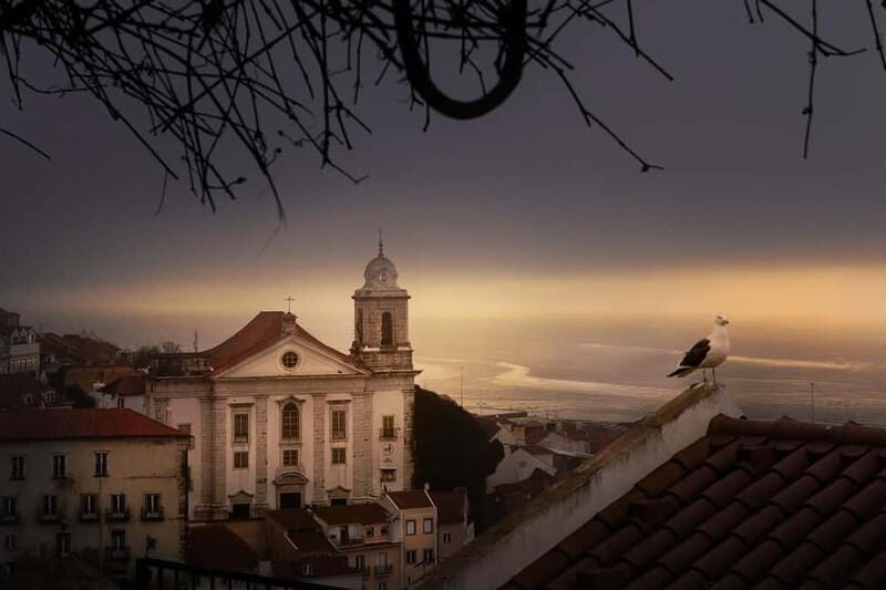 Lisbon: Street Photography Tour Sunrise or Sunset - The Itinerary in Detail