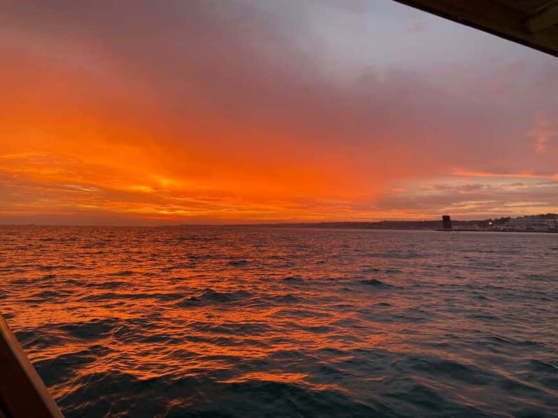 Lisbon: Sunset Sailing Boat Tour with Drinks - The Value of This Tour
