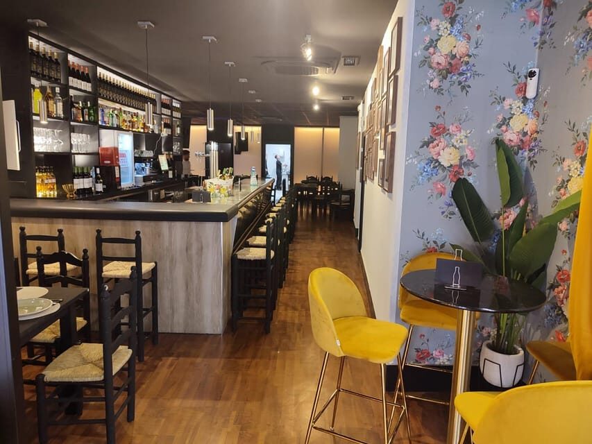 Live flamenco + tasting - The Gourmet Tasting and Meal Options