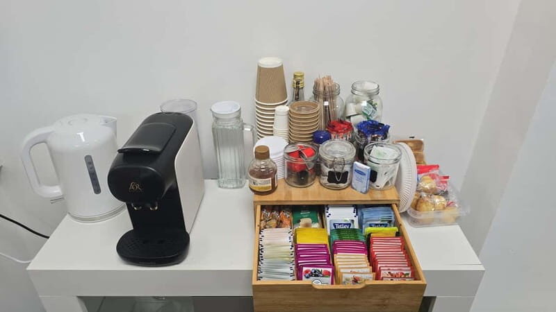 Liverpool: Sewing Machine Workshop with Tea and Cake - Who Will Enjoy This Experience?