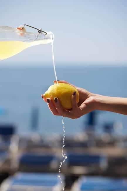 Local experience on the Amalfi Coast with tasting - An Authentic Coastal Escape with a Tasty Twist