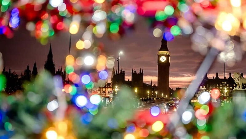 London: Christmas Lights Guided Tour - The Highlights and What You’ll See