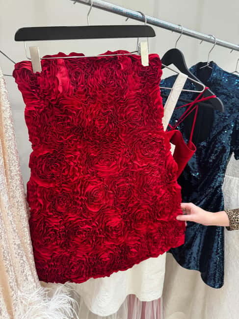 London: Guided Shopping Tour with a Stylist - The Style Guidance Experience