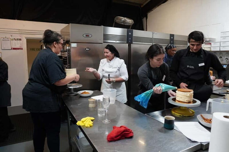 London: Medovik Cake Masterclass with Prosecco - Price and Value
