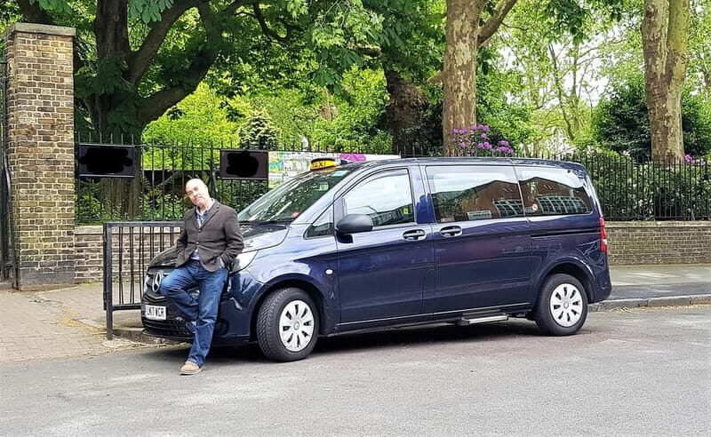 London: Private Highlights Taxi Tour - Hotel Pickup - The Perfect Balance of Driving and Walking