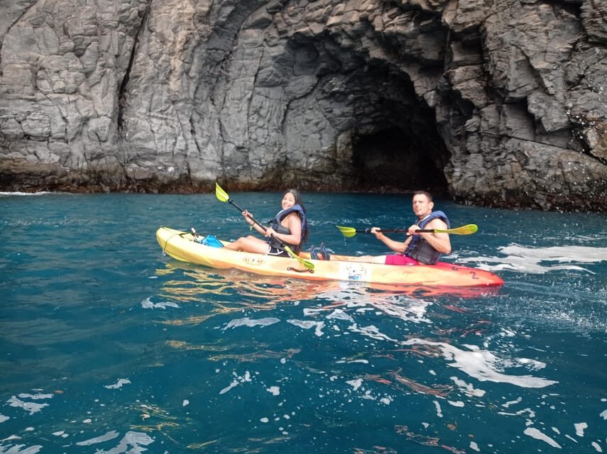 Los Cristianos: Kayak & Snorkel Tour with turtles and photos included - The Experience in Detail