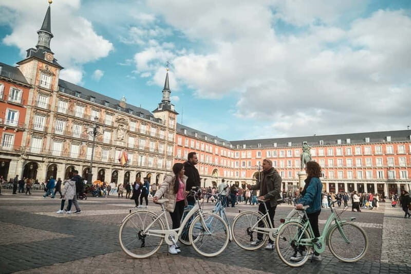 Madrid: Highlights Guided Vintage Bike Tour and Tapas Option - The Itinerary in Detail