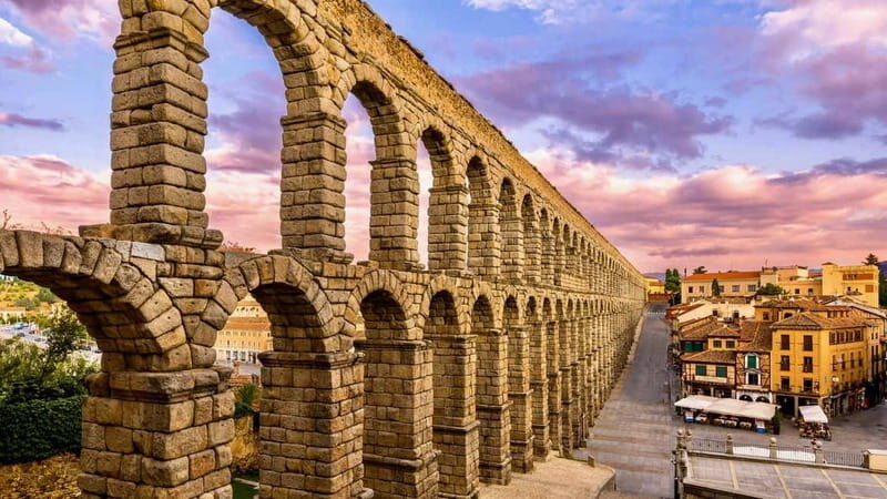 Madrid: Journey through Roman Segovia and medieval Pedraza - The itinerary: what to expect