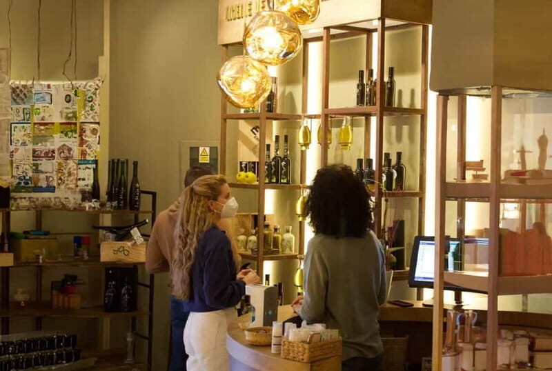 Madrid: Premium Extra Virgin Olive Oil Tasting with Aperitif - What Makes This Tour Stand Out?