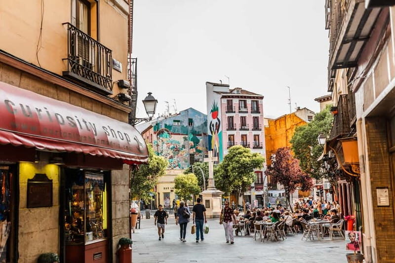 Madrid: Private Custom Tour with a Local Guide - What Does the Tour Include?