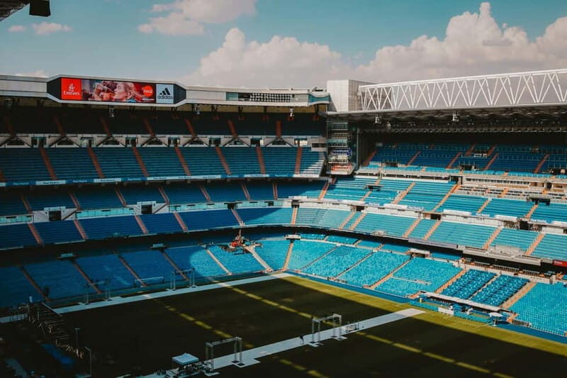 Madrid: Real Madrid Bernabeu Stadium Tour with Tapas - The Experience in Context