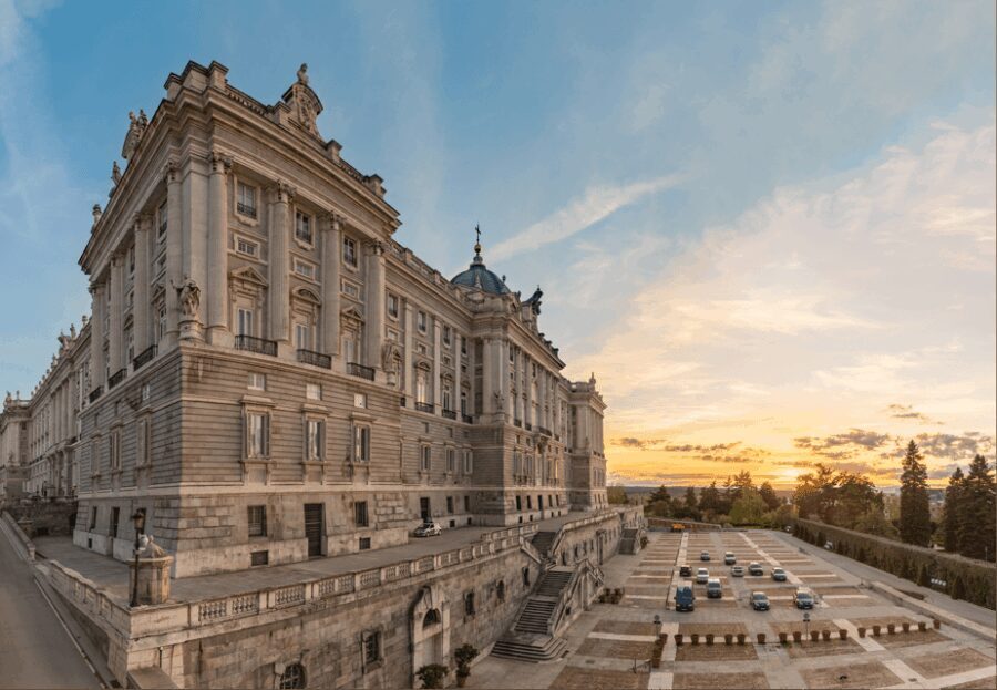 Madrid: The Royal Palace Skip-the-line Guided Tour - What Travelers Are Saying
